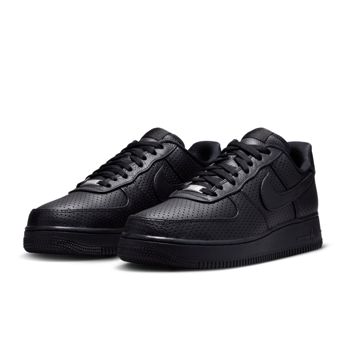 Nike Air Force 1 Low '07 "Triple Black" sneakers