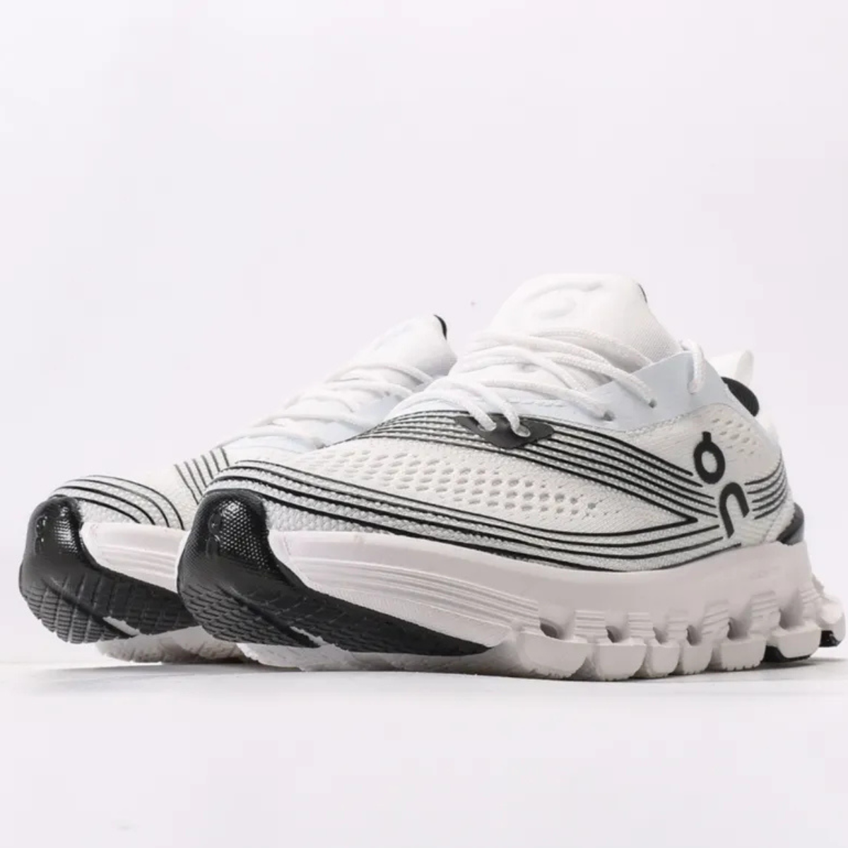 On Running cloud White/Black Kids