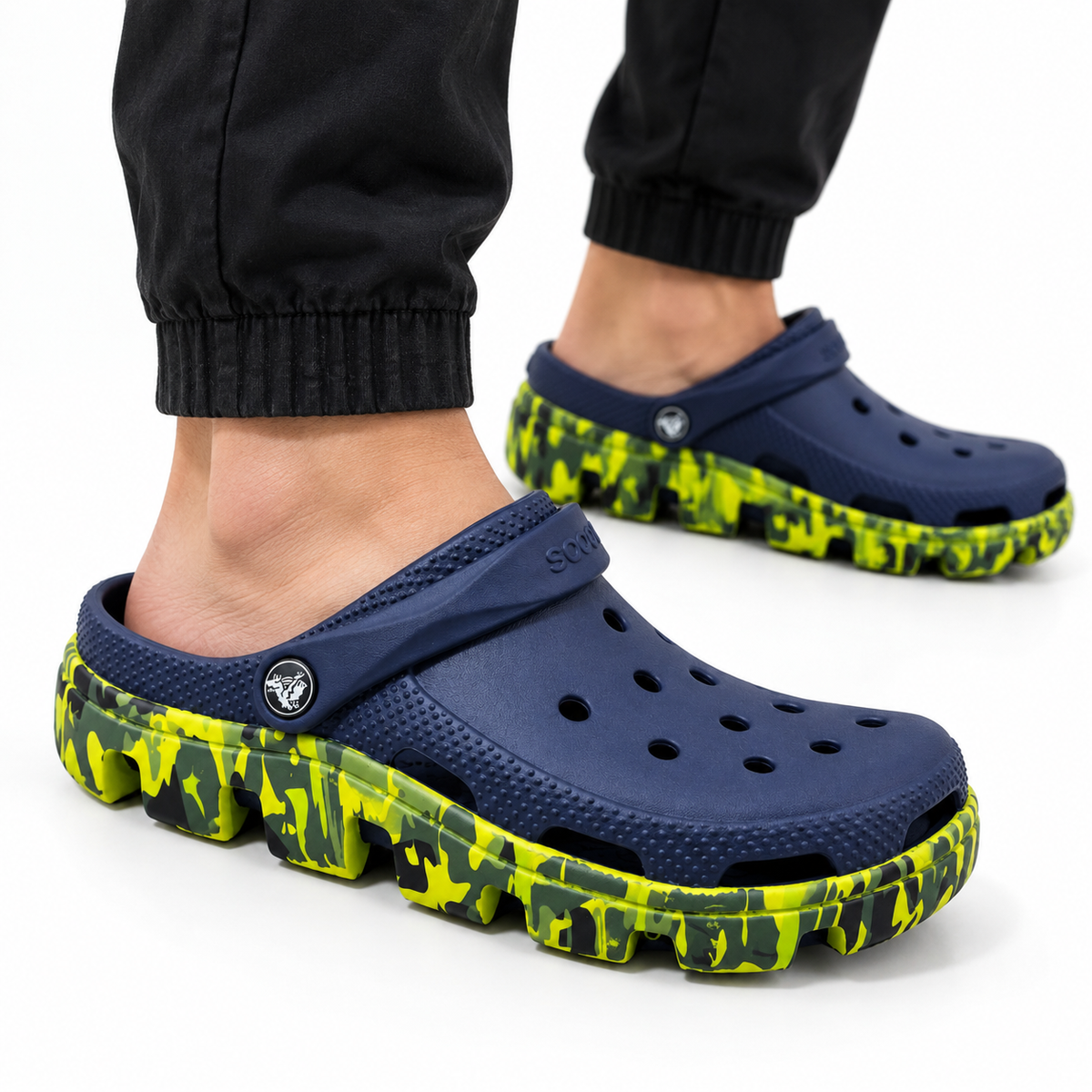 Crocs Duet Sport marbled clog
