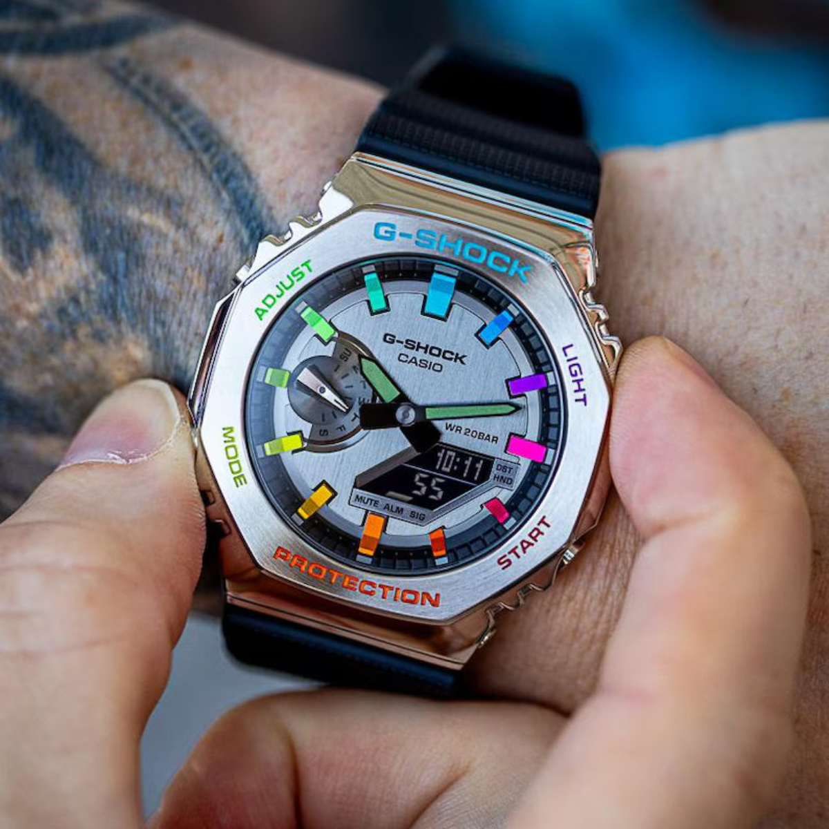 Casio G-SHOCK ZGM-2100 Rainbow