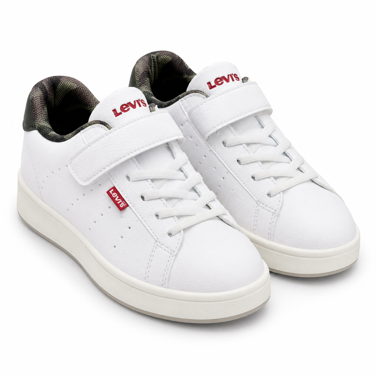 Levi’s White Classic Sneakers