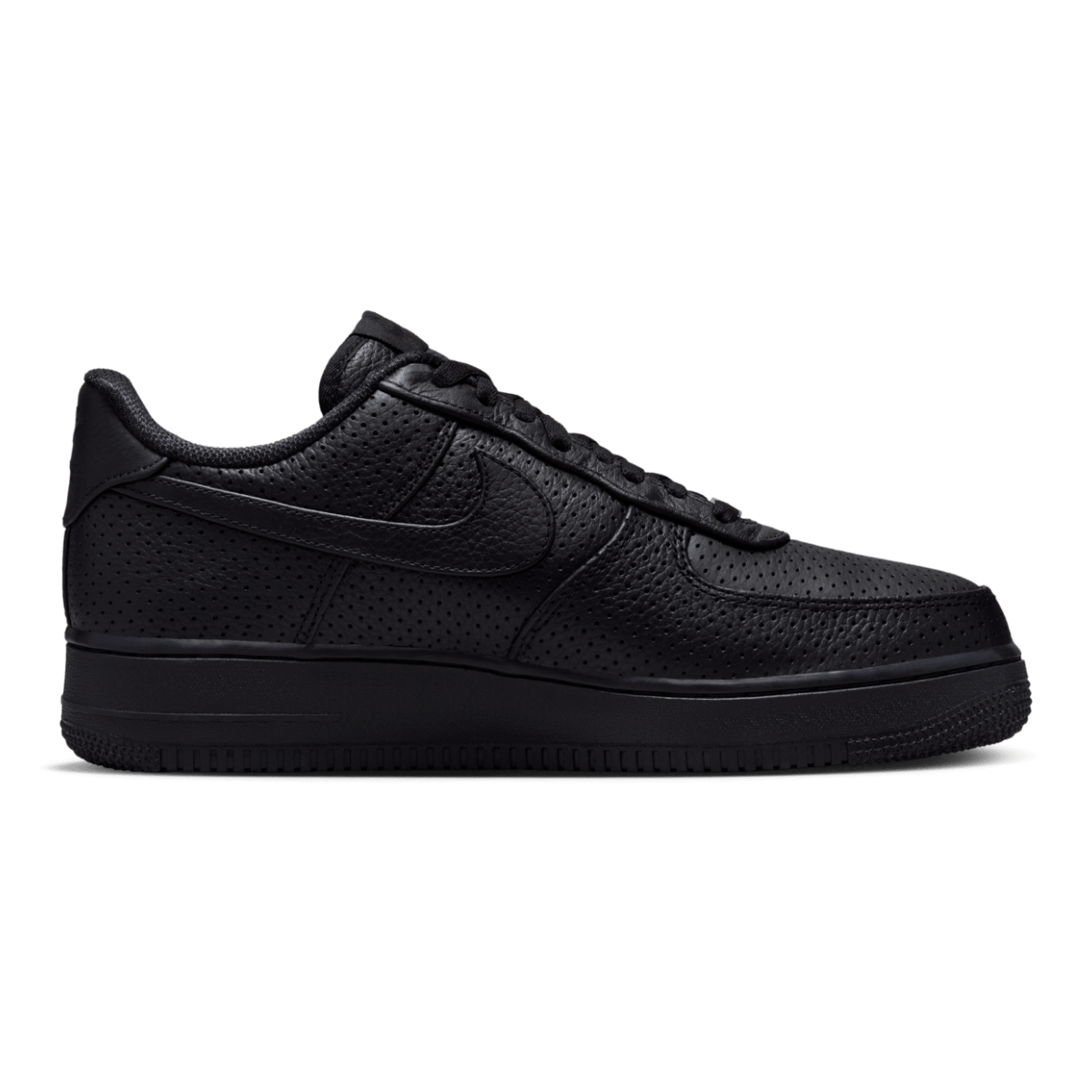 Nike Air Force 1 Low '07 "Triple Black" sneakers
