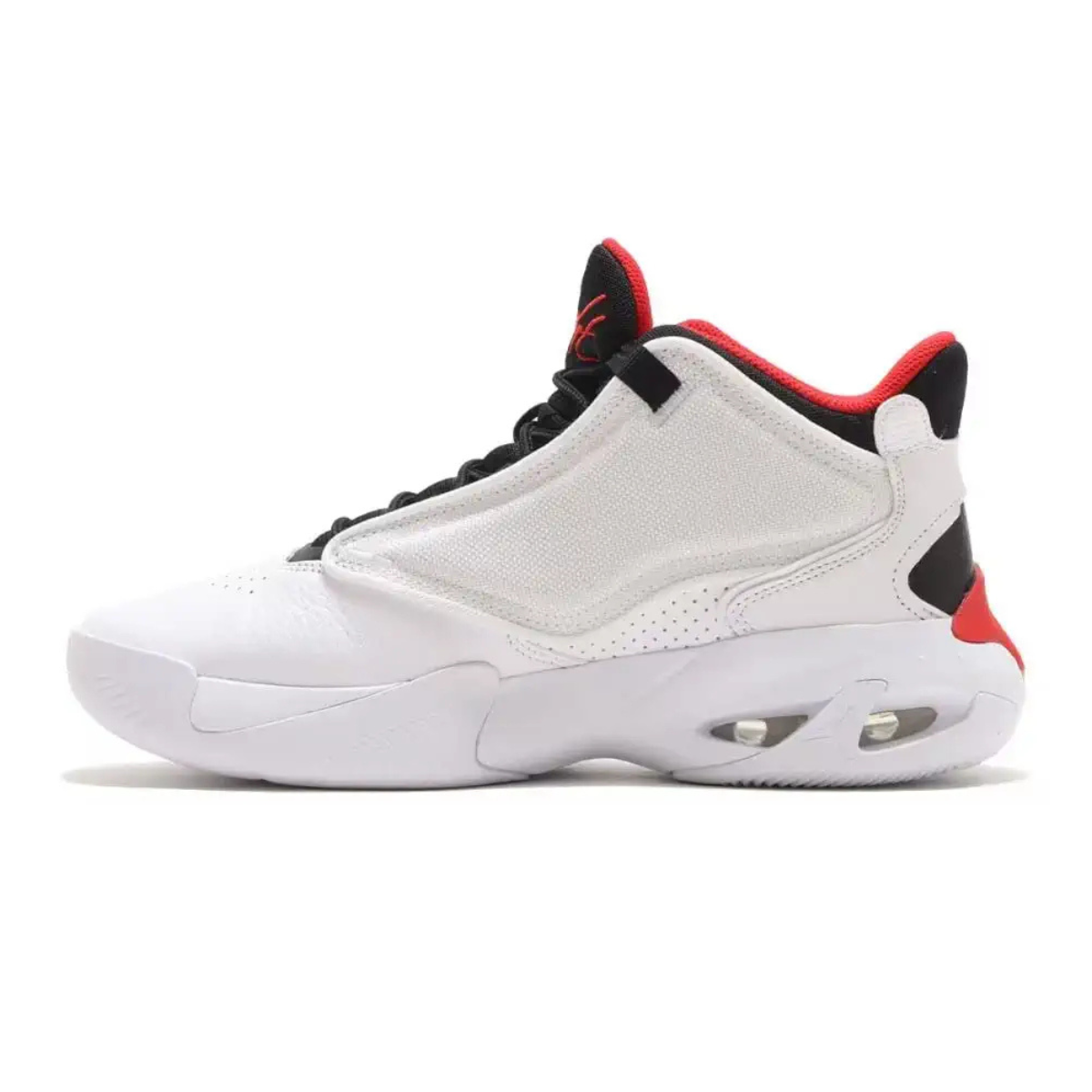 Jordan Max Aura 4 .
